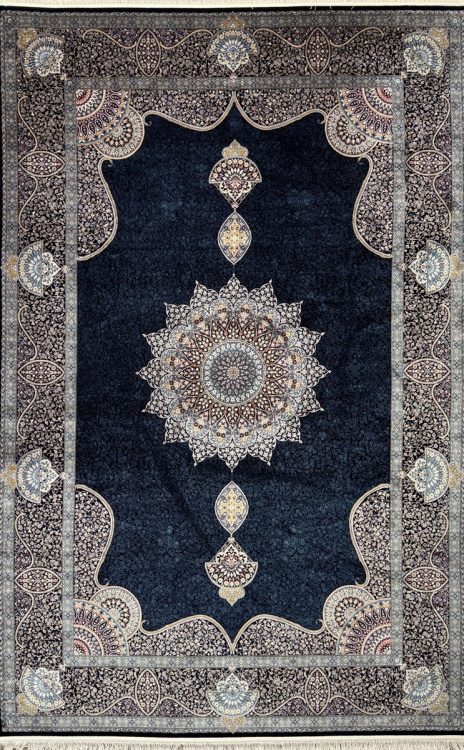 Классический Ковер Persian Qum V0254A Navy / Navy — купить в Новосибирске с доставкой по России | Grand Carpets